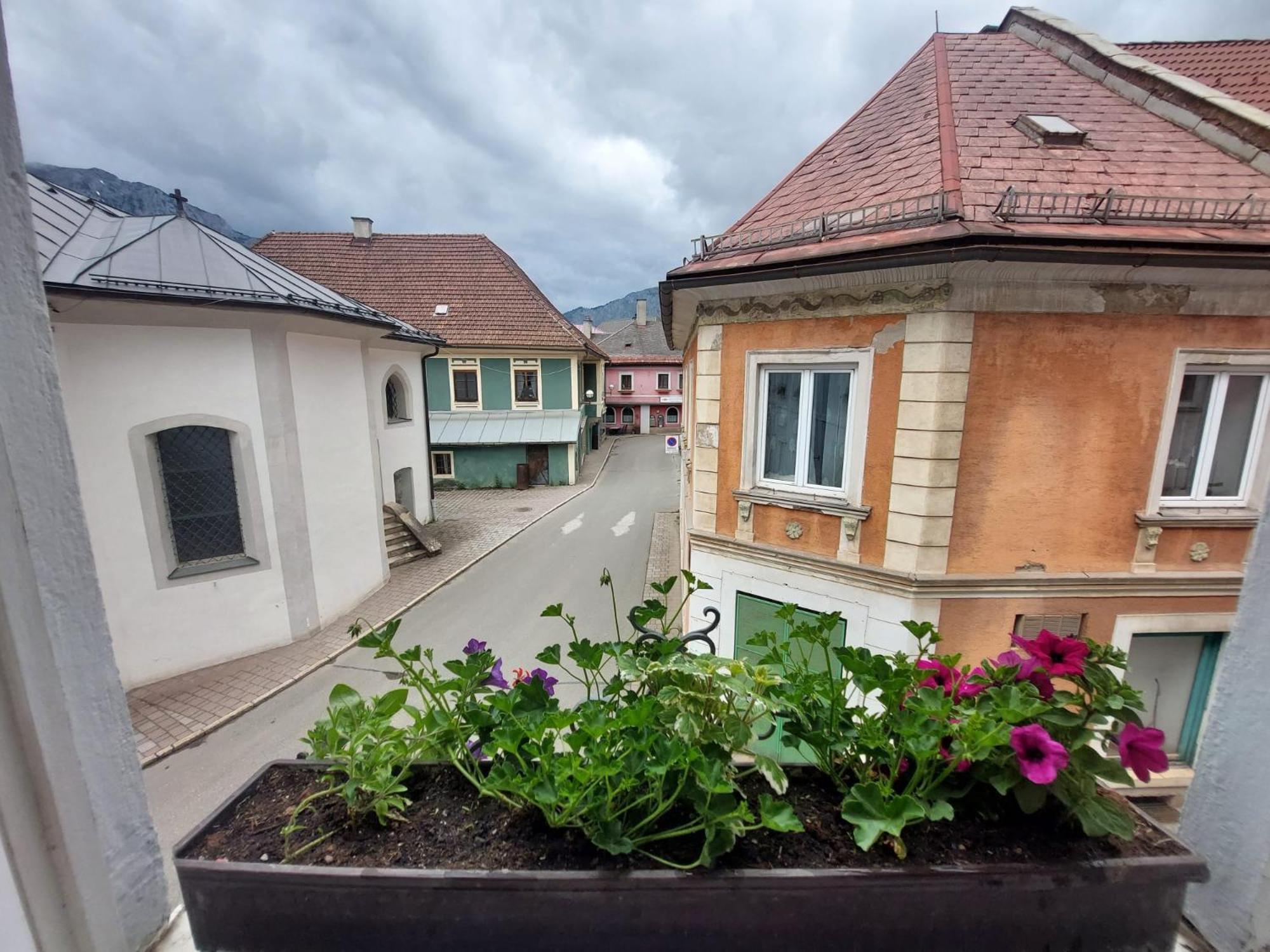 Gasthof Zur Post Eisenerz Exterior foto